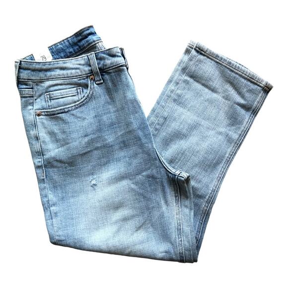 Classic Light Blue High Rise Jeans - Picture 5 of 14